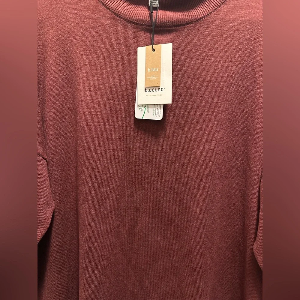 Women's Rust Top - Picture 6 of 8